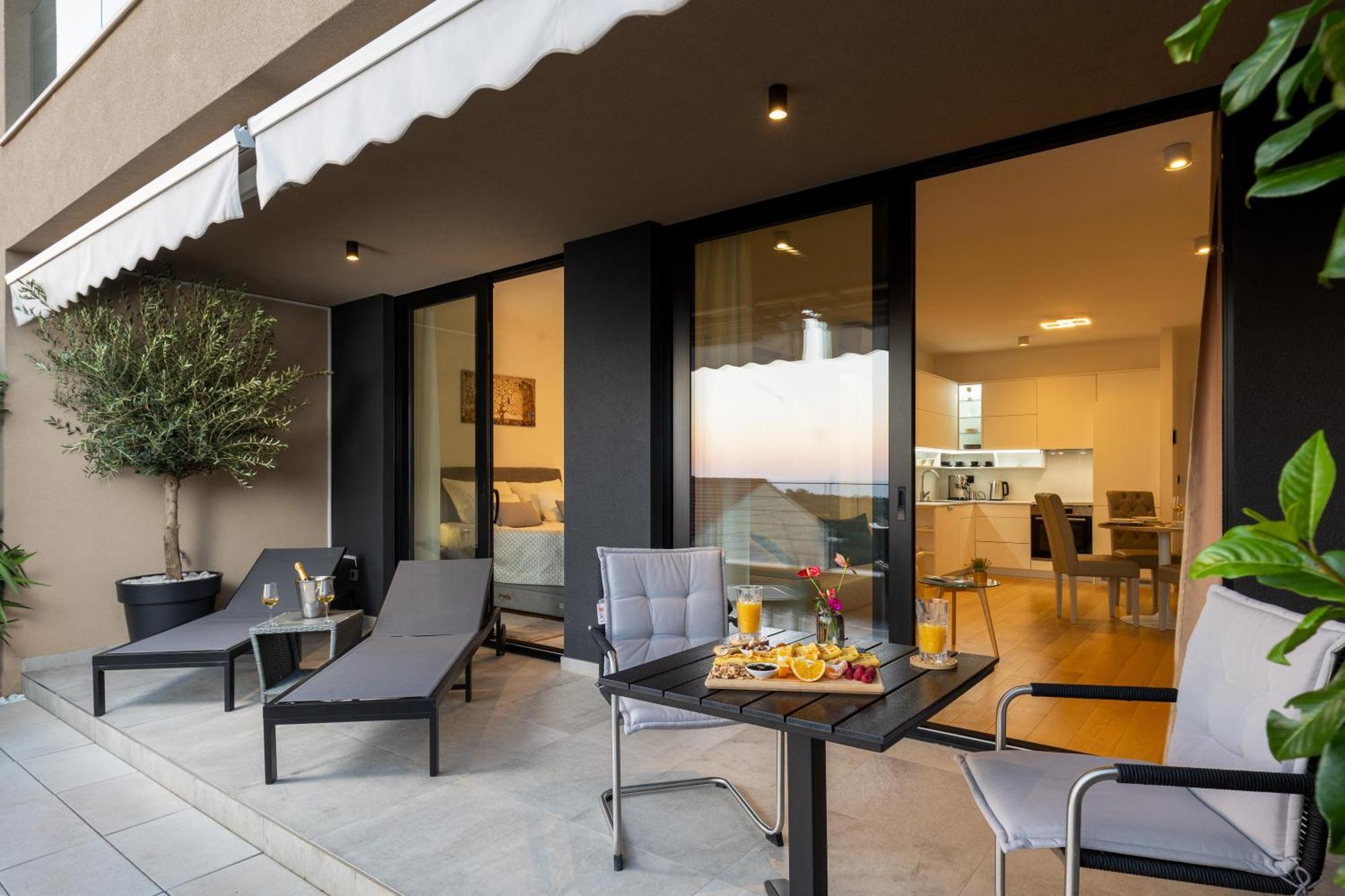 Victor Apartman *